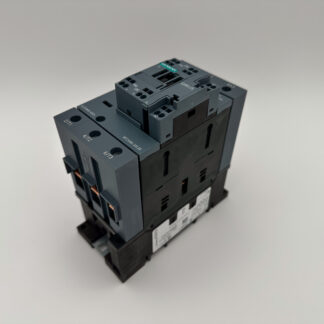 stycznik Siemens 3RT2036-3AC20 — widok opakowania z etykietą