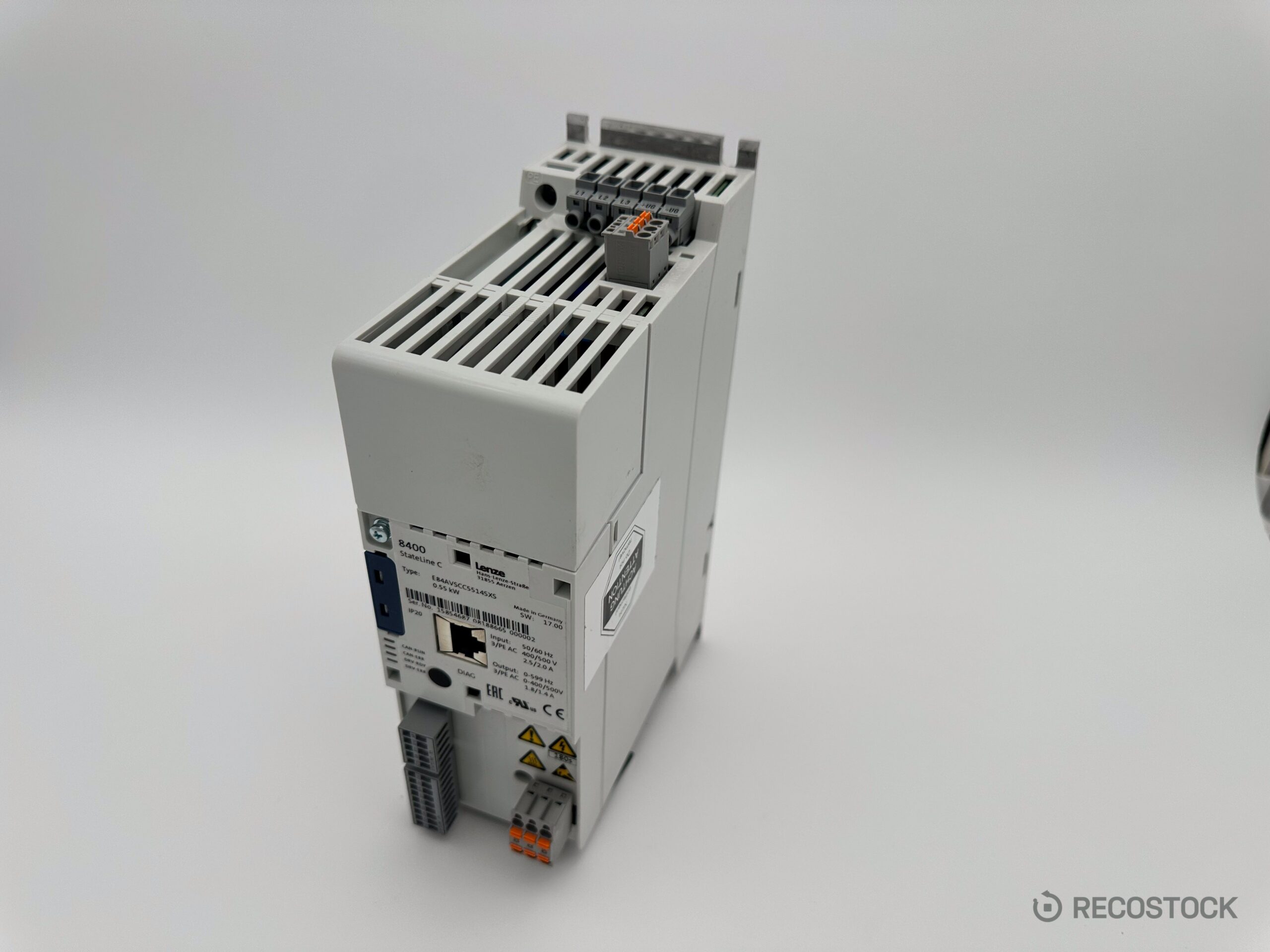 falownik Lenze E84AVSCC5514SXS — widok z przodu — zdjecie 4