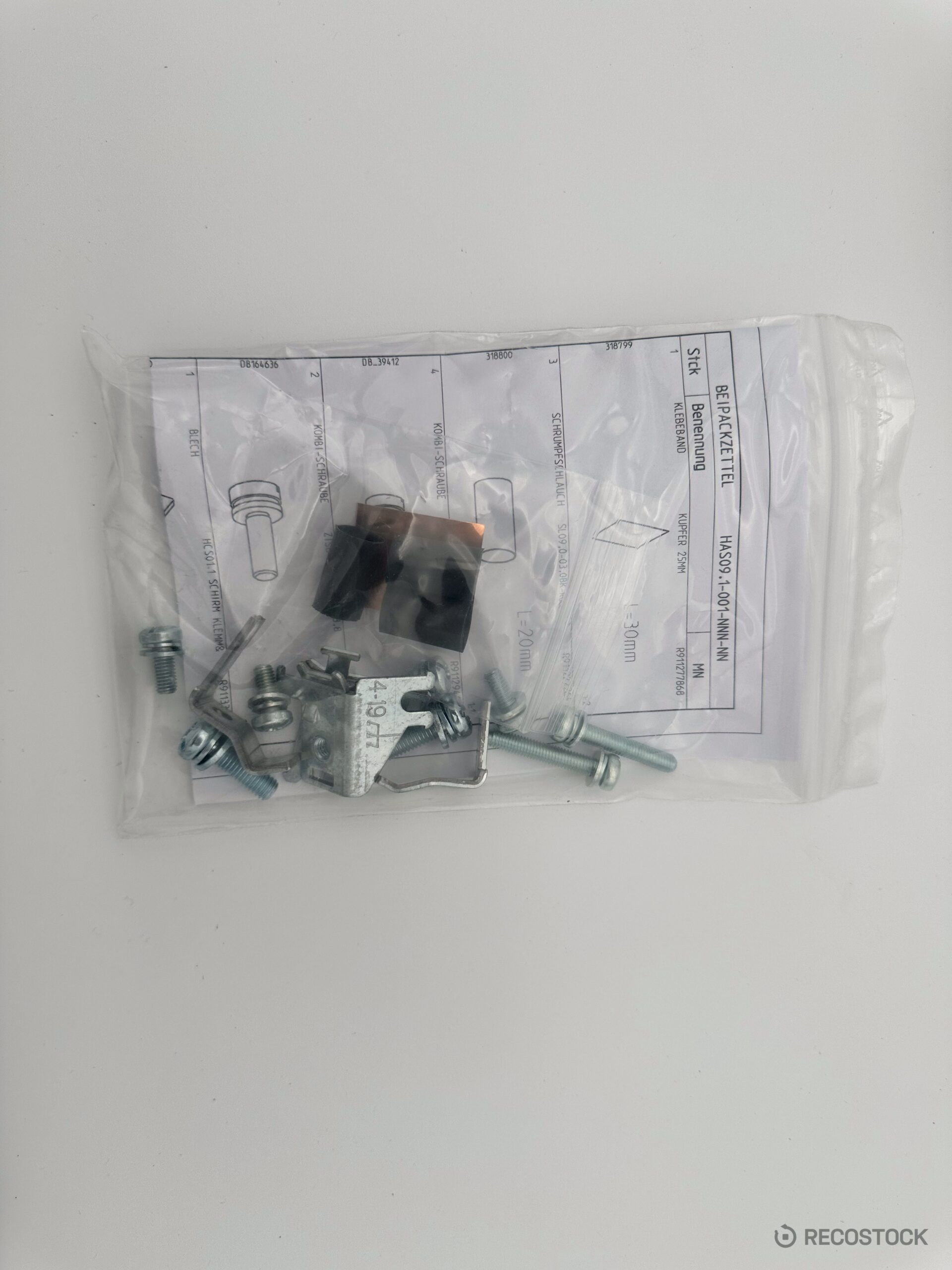 serwonapęd Bosch Rexroth HCS01.1E-W0028-A-03 — widok tabliczki i złączy — zdjecie 4