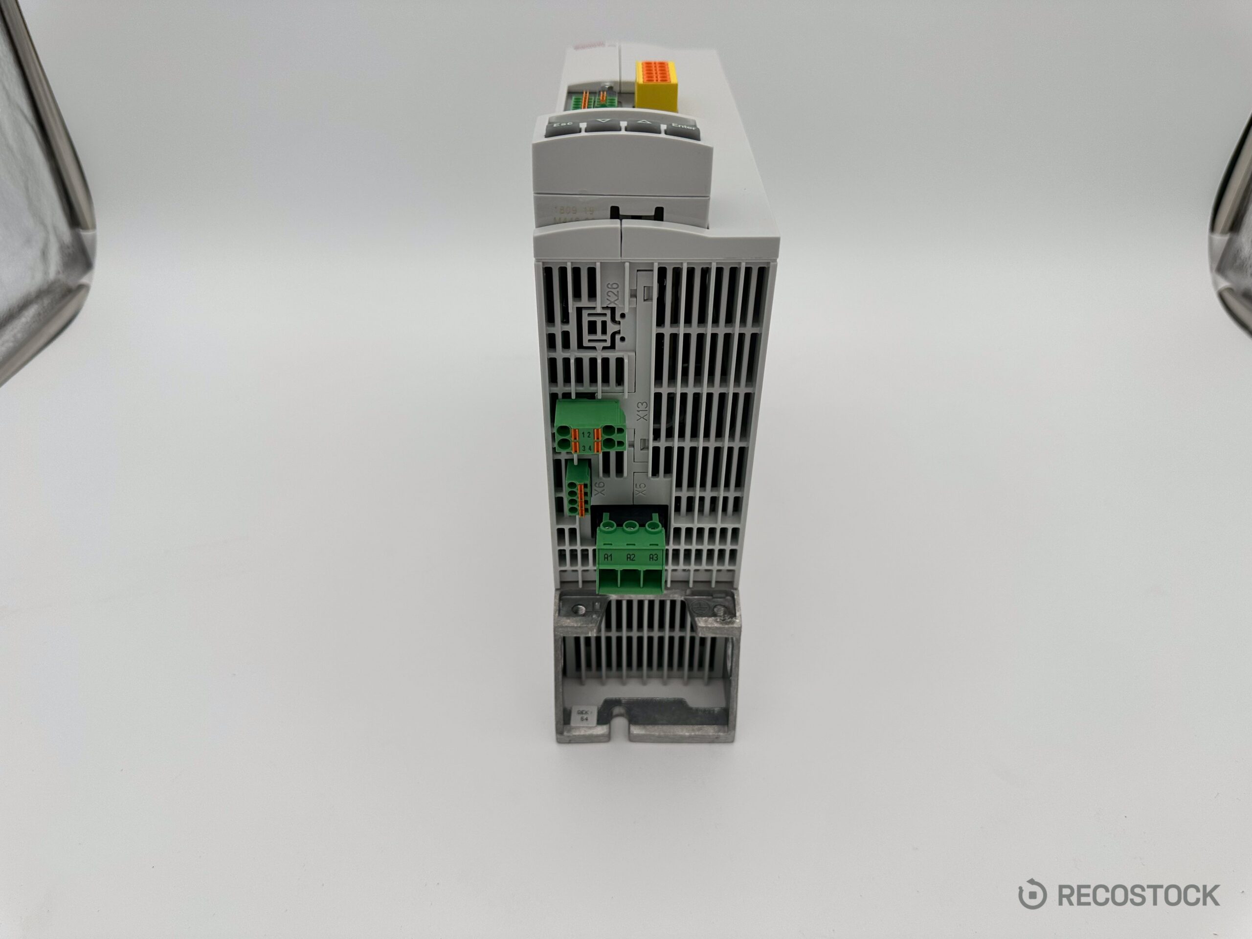 serwonapęd Bosch Rexroth HCS01.1E-W0028-A-03 — widok tabliczki i złączy — zdjecie 6